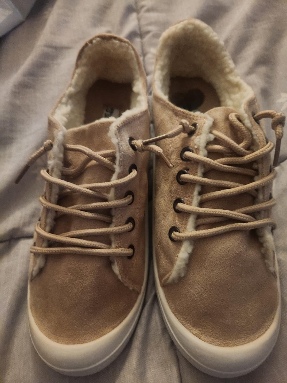 Gypsy Jazz Beige Suede Lace-Up Sneakers with Shearling